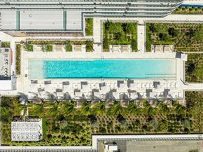 580 72nd 704, Miami Beach FL 33141