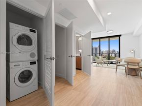 580 72nd 704, Miami Beach FL 33141