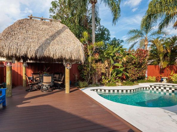 9871 SW 58th Ct, Cooper City FL 33328