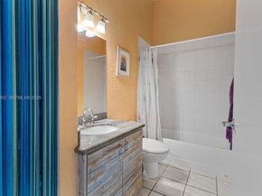 9871 SW 58th Ct, Cooper City FL 33328