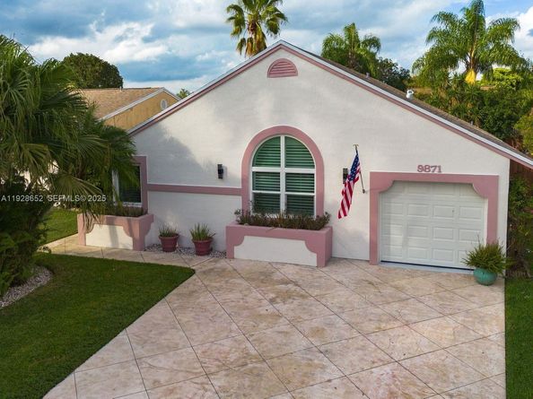 9871 SW 58th Ct, Cooper City FL 33328