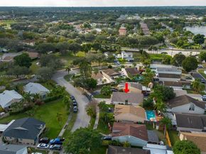 9871 SW 58th Ct, Cooper City FL 33328