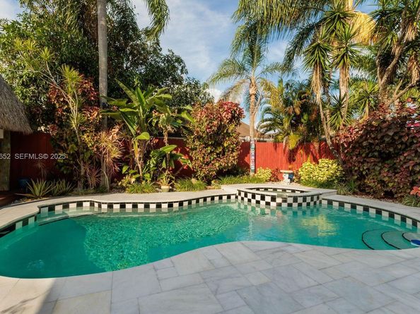 9871 SW 58th Ct, Cooper City FL 33328