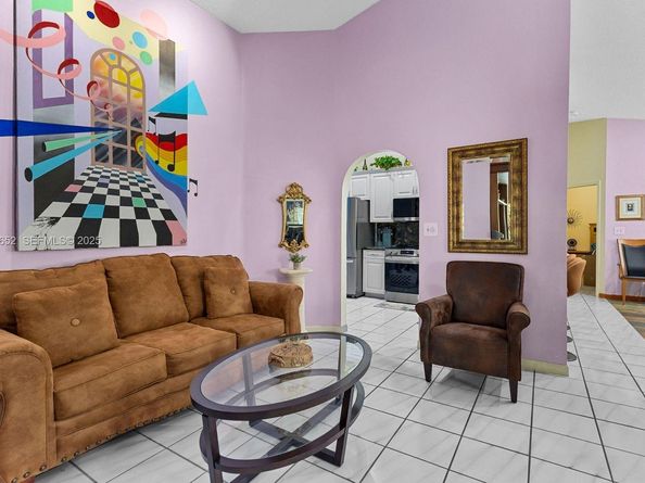 9871 SW 58th Ct, Cooper City FL 33328