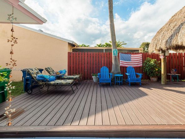 9871 SW 58th Ct, Cooper City FL 33328