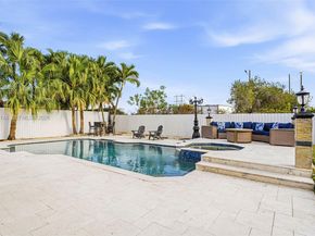 892 NW 136th Pl, Miami FL 33182