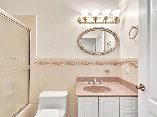 279 NW 119th Ave., Miami FL 33182