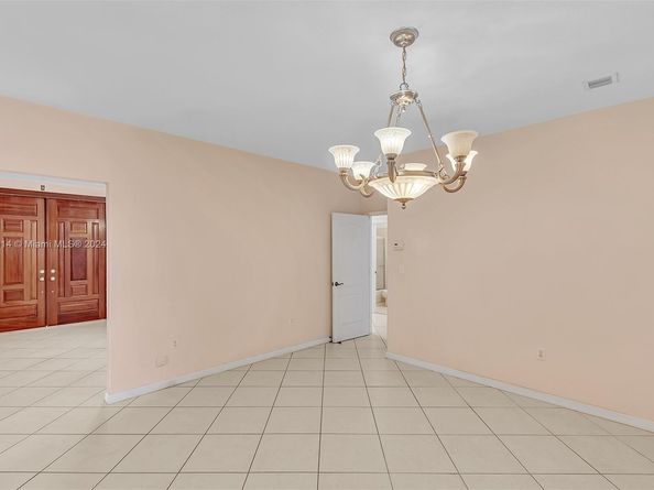 279 NW 119th Ave., Miami FL 33182