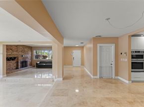 1154 Jefferson St, Hollywood FL 33019
