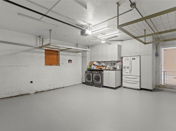 1154 Jefferson St, Hollywood FL 33019