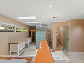 1154 Jefferson St, Hollywood FL 33019