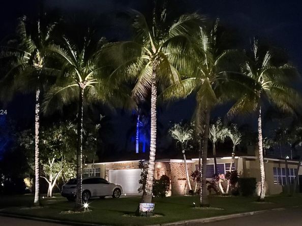 1154 Jefferson St, Hollywood FL 33019