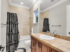 10291 Sweet Bay St, Plantation FL 33324