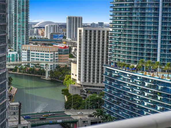 901 Brickell Key Blvd 2804, Miami FL 33131