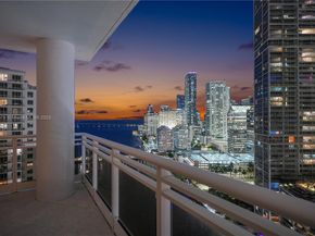 901 Brickell Key Blvd 2804, Miami FL 33131