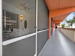 180 NE 12th Ave 15B, Hallandale Beach FL 33009