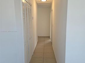 7056 SW 22nd St, Miami FL 33155