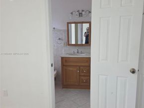 7056 SW 22nd St, Miami FL 33155