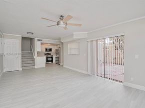 4240 Village Dr B, Delray Beach FL 33445