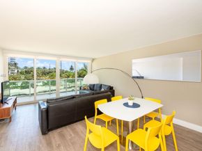 100 Bayview Dr 210, Sunny Isles Beach FL 33160