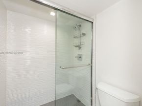 100 Bayview Dr 210, Sunny Isles Beach FL 33160