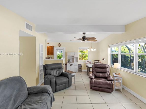 1410 NE 40th Ct, Pompano Beach FL 33064