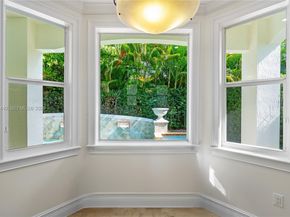 4065 Battersea Rd, Miami FL 33133