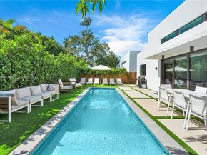 520 NW 41st St, Miami FL 33127