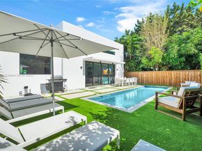 520 NW 41st St, Miami FL 33127