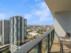 1600 NE 1st Ave 2708, Miami FL 33132