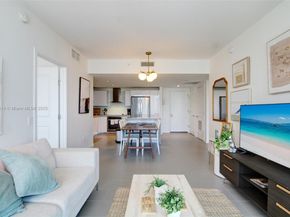 1600 NE 1st Ave 2708, Miami FL 33132