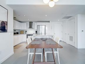 1600 NE 1st Ave 2708, Miami FL 33132