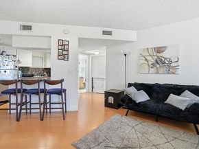 8363 Lake Dr 503, Doral FL 33166