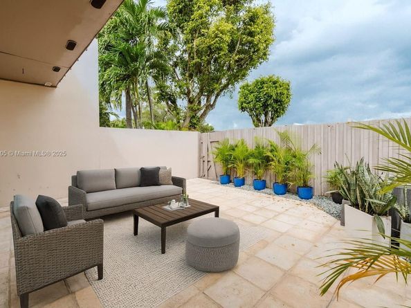 7354 SW 105th Pl, Miami FL 33173