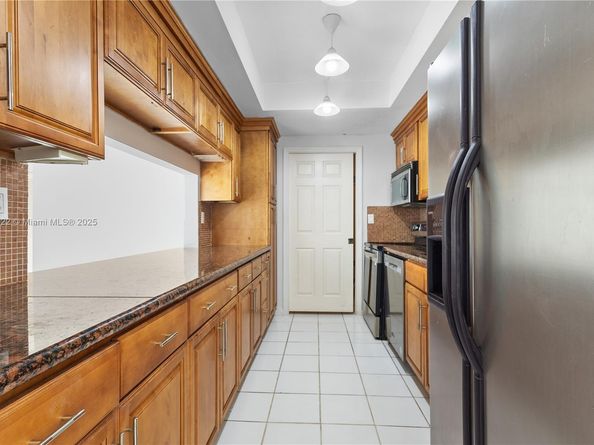 9725 NW 52nd St 520, Doral FL 33178