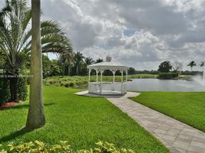 9725 NW 52nd St 520, Doral FL 33178