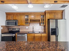 9725 NW 52nd St 520, Doral FL 33178