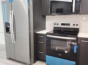 2931 E Sunrise Lakes Dr 205, Sunrise FL 33322