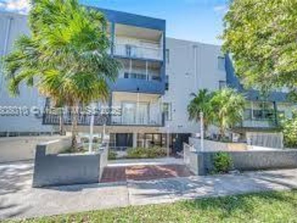 16750 NE 10th Ave 225, North Miami Beach FL 33162