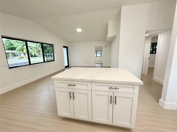 3101 NW 164th Ter, Miami Gardens FL 33054