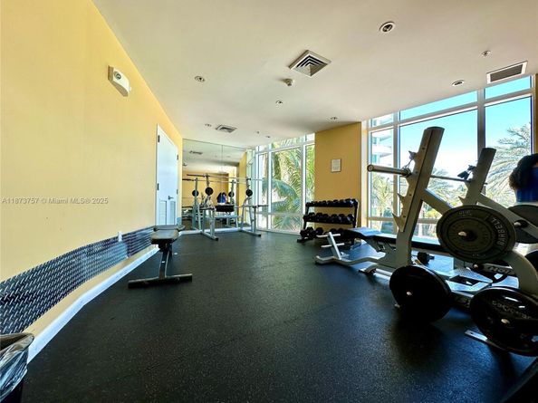 1755 E Hallandale Beach Blvd 1605E, Hallandale Beach FL 33009