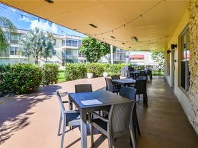 4441 NW 16th St J301, Lauderhill FL 33313