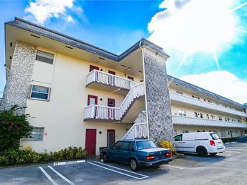 4441 NW 16th St