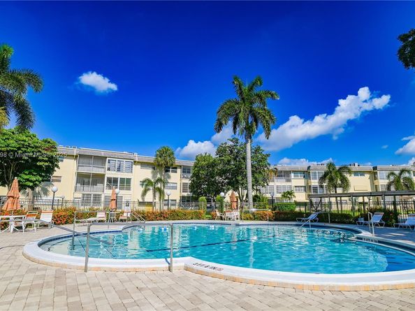 4441 NW 16th St J301, Lauderhill FL 33313