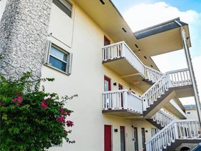 4441 NW 16th St J301, Lauderhill FL 33313