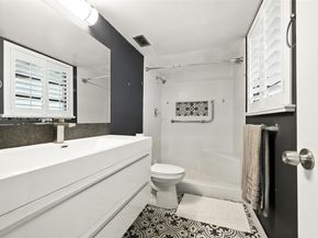 1350 NE 191st St B307, Miami FL 33179