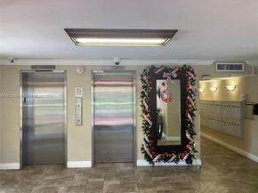 3080 N Course Dr 209, Pompano Beach FL 33069