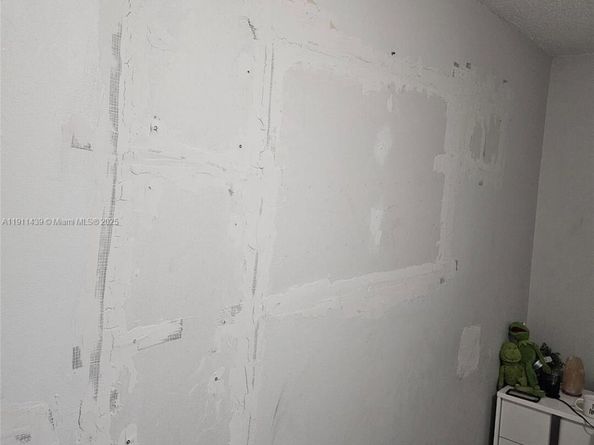 Undisclosed Address #A11911439, Miami Gardens FL 33055