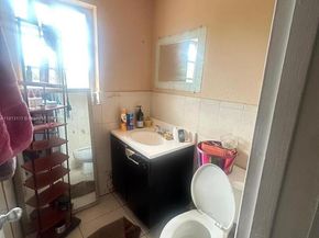 13700 NE 6th Ave 311, North Miami FL 33161