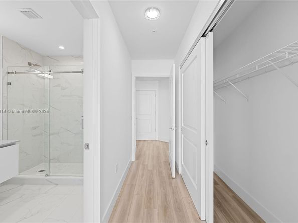 101 Diplomat Pkwy 901, Hallandale Beach FL 33009